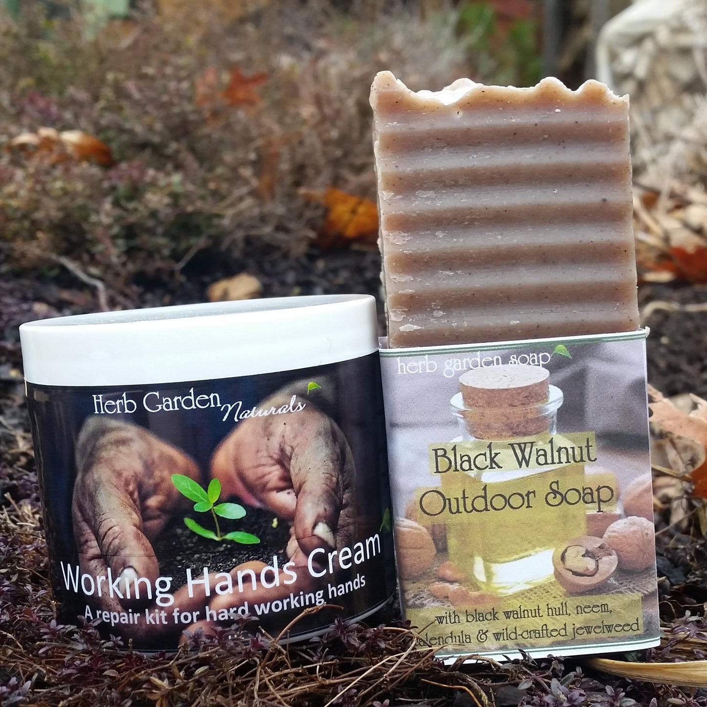 Working Hands - a Serious Skin Repair Kit (for hands and feet!)